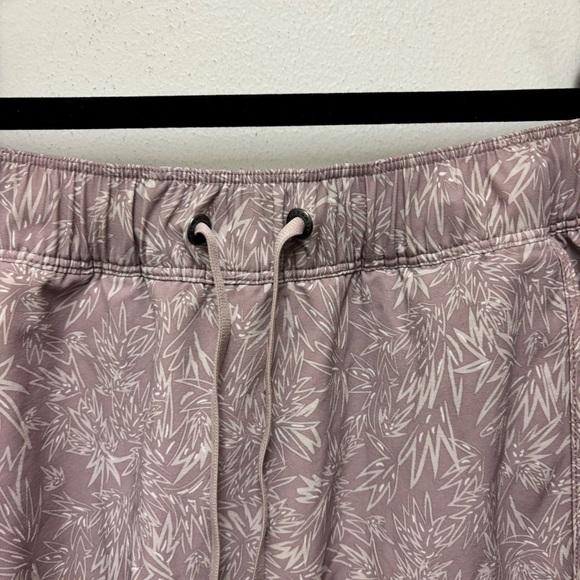 Patagonia Fleetwith Skort small athleisure - Picture 4 of 12